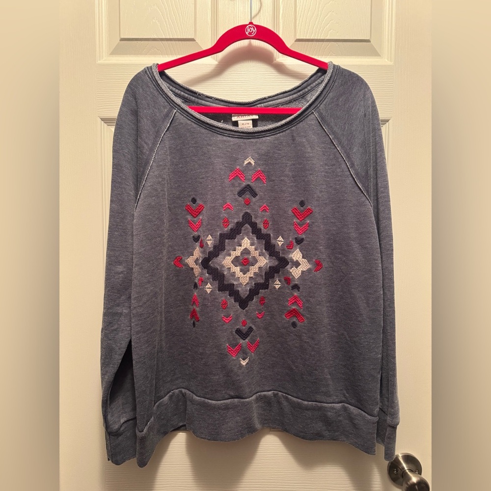 NWT Ariat women’s sweatshirt